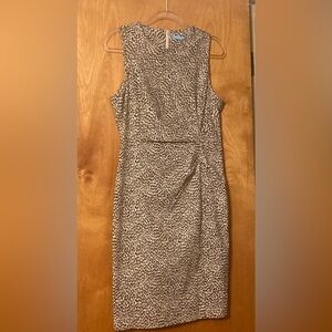J.McLaughlin leopard/cheetah dresses size 8 in new condition